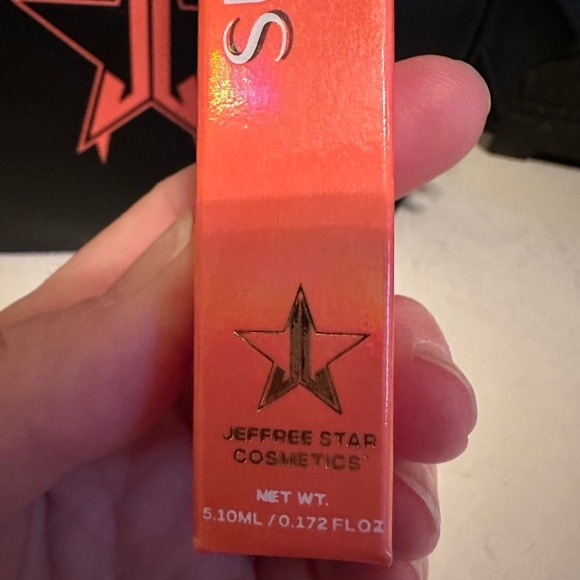 Jeffree Star Batwing cosmetic bag and supreme lip gloss Brand New no tags. - Picture 4 of 5